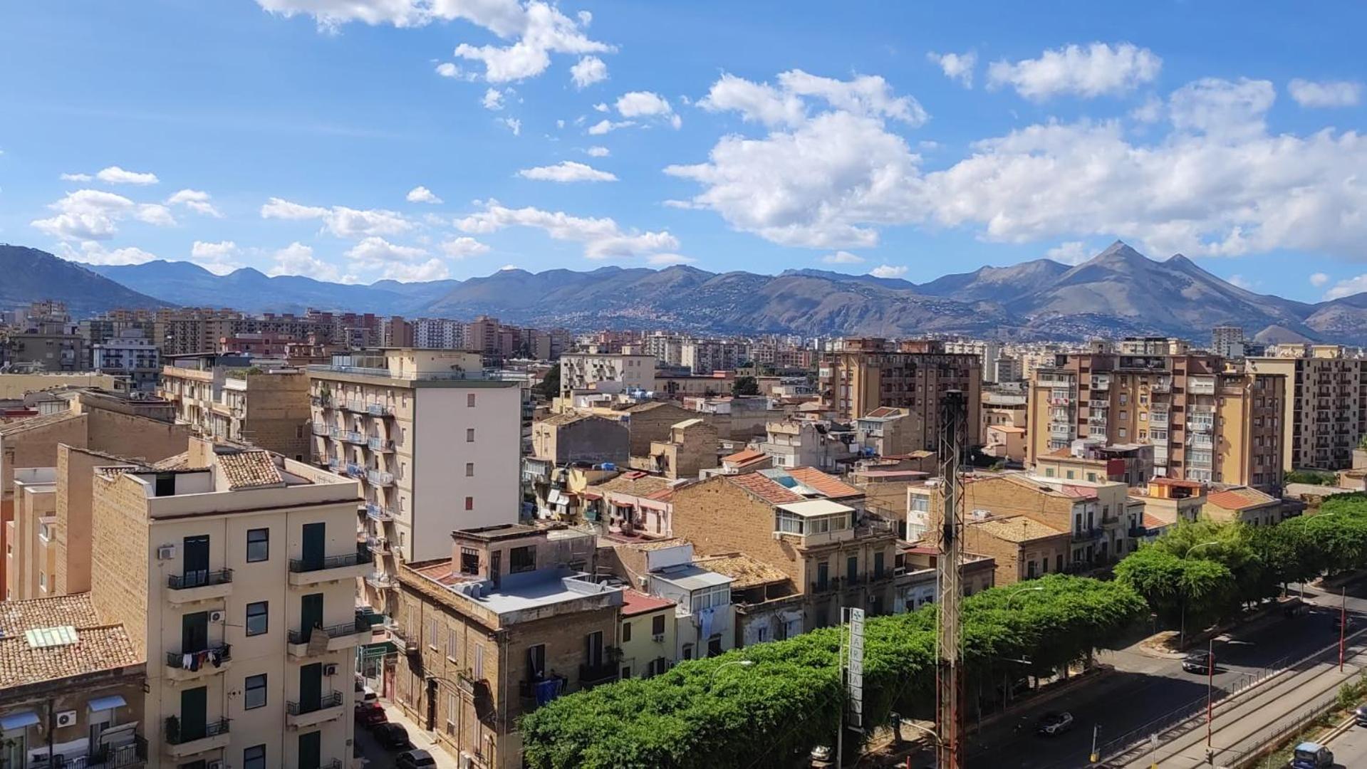 Pama House Comfort E Relax A Due Passi Dal Centro Palermo Eksteriør billede